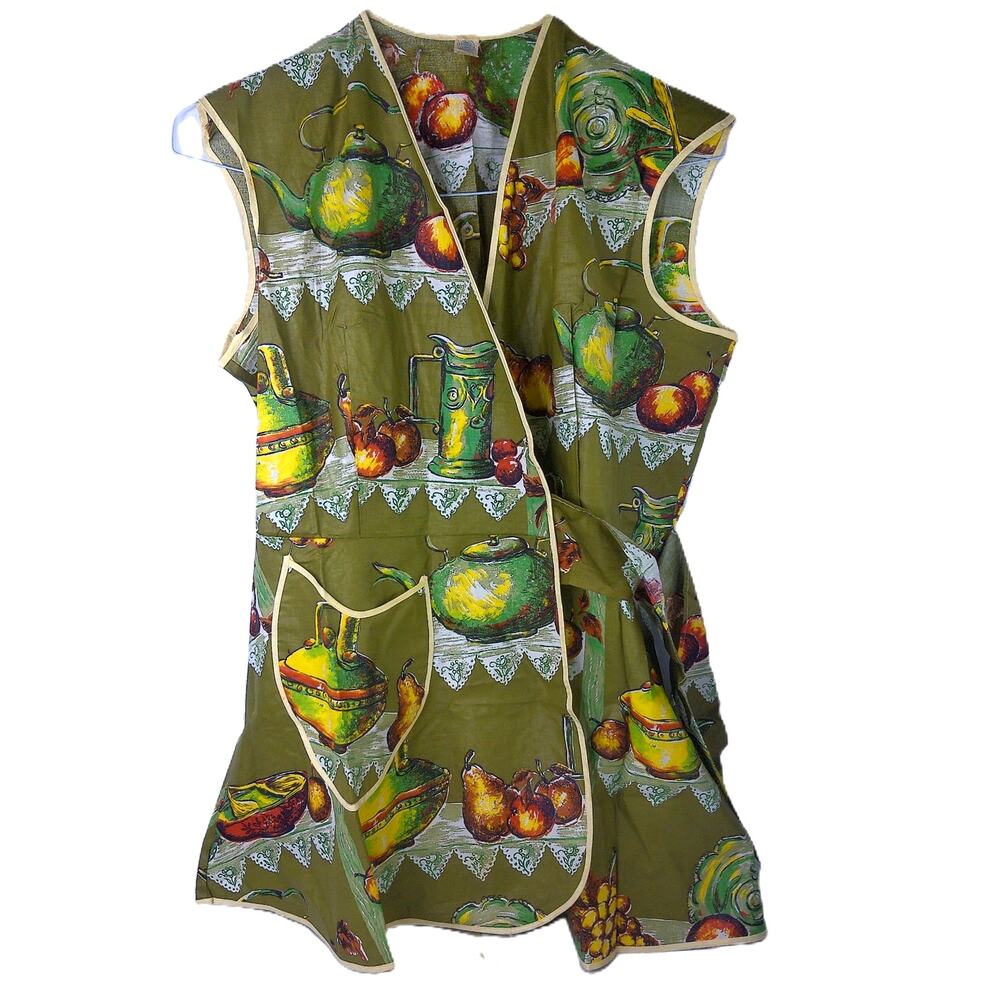 Vintage Retro 1970s Avocado Green Fruit Teapot Smock Apron Crossover Wrap